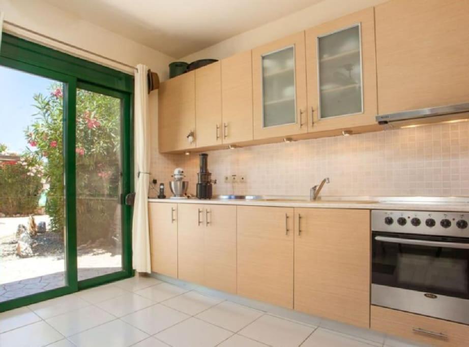 Villa Lea Vlicha  Екстер'єр фото